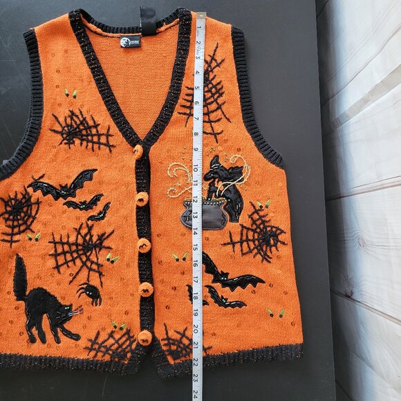 Holiday Editions Women’s S Halloween Knit Beaded & Embroidered Sweater Vest - Picture 7 of 7
